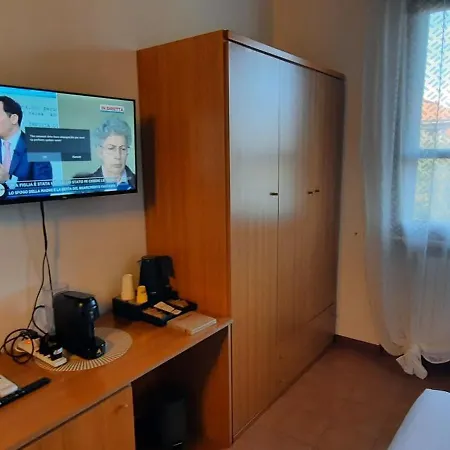 Elisa Holidays Guest house Puegnago del Garda